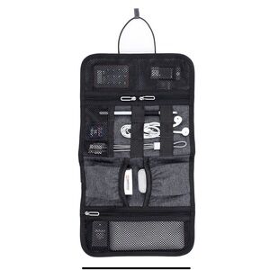 Folio Black Hanging Travel Organizer